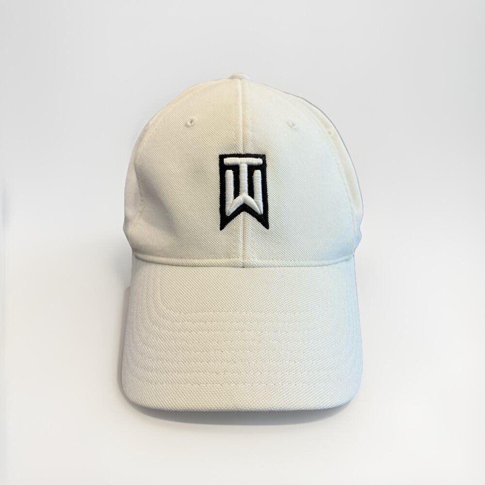 Nike Mens White Tiger Woods TW One Flex Fit VR Fitted Golf Hat Size M/L